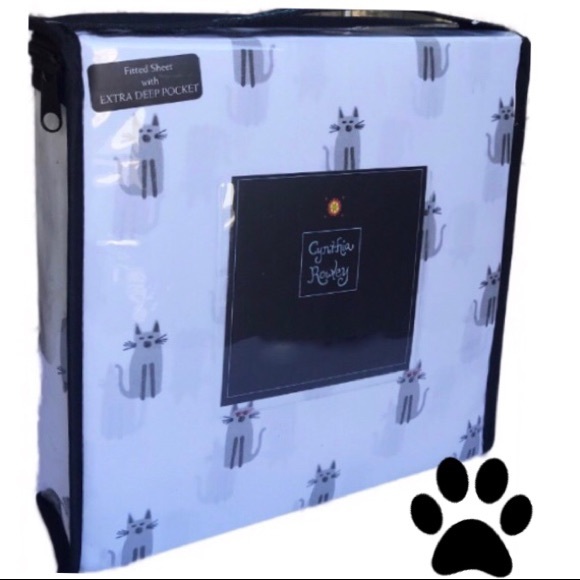 25 off Cynthia Rowley Other Cynthia Rowley Gray Sketch Kitty Cat